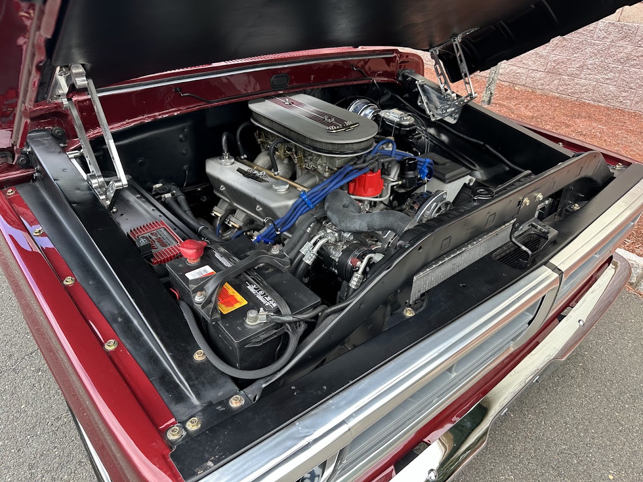 Ford F-100 Pickup